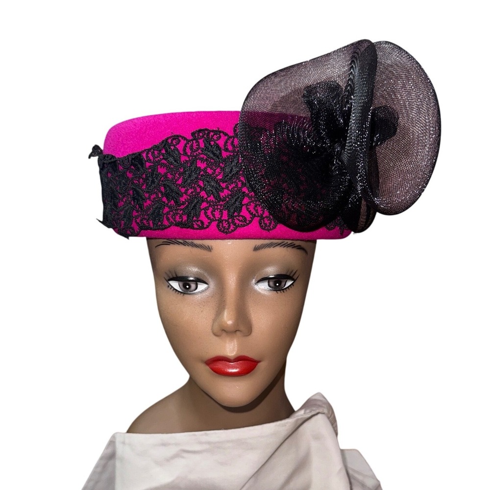 Vintage Miss Bierner Michael Howard Fuchsia Pink Wool Pillbox Hat Black Lace Bow